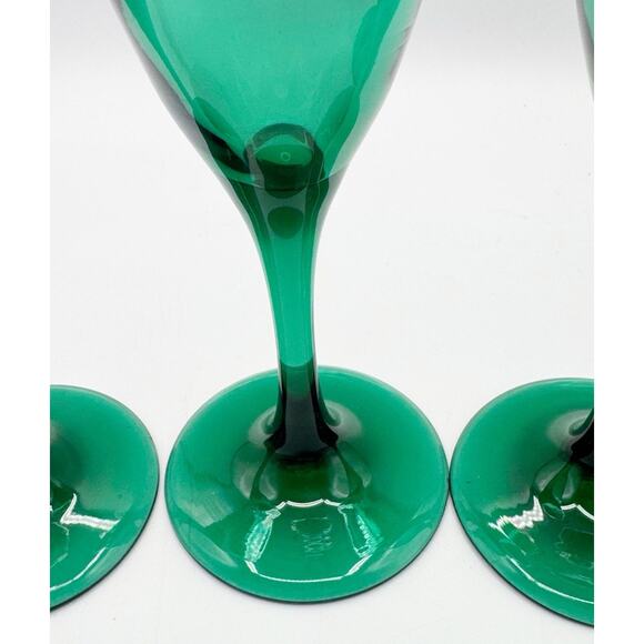 Libbey Champagne Glasses Set of 4 Juniper Green Teardrop Flutes Stemware 8.25" - Picture 4 of 7